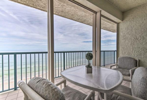 Evolve Daytona Beach Condo with Pool, 5 Mi to Pier